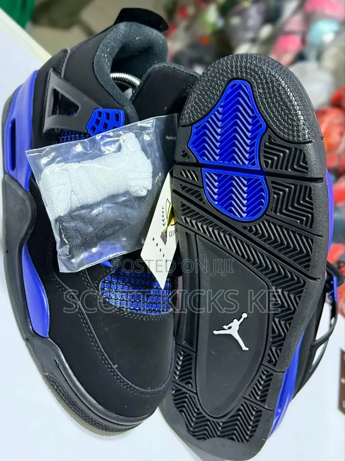 Air Jordan 4 Thunder Blue Og