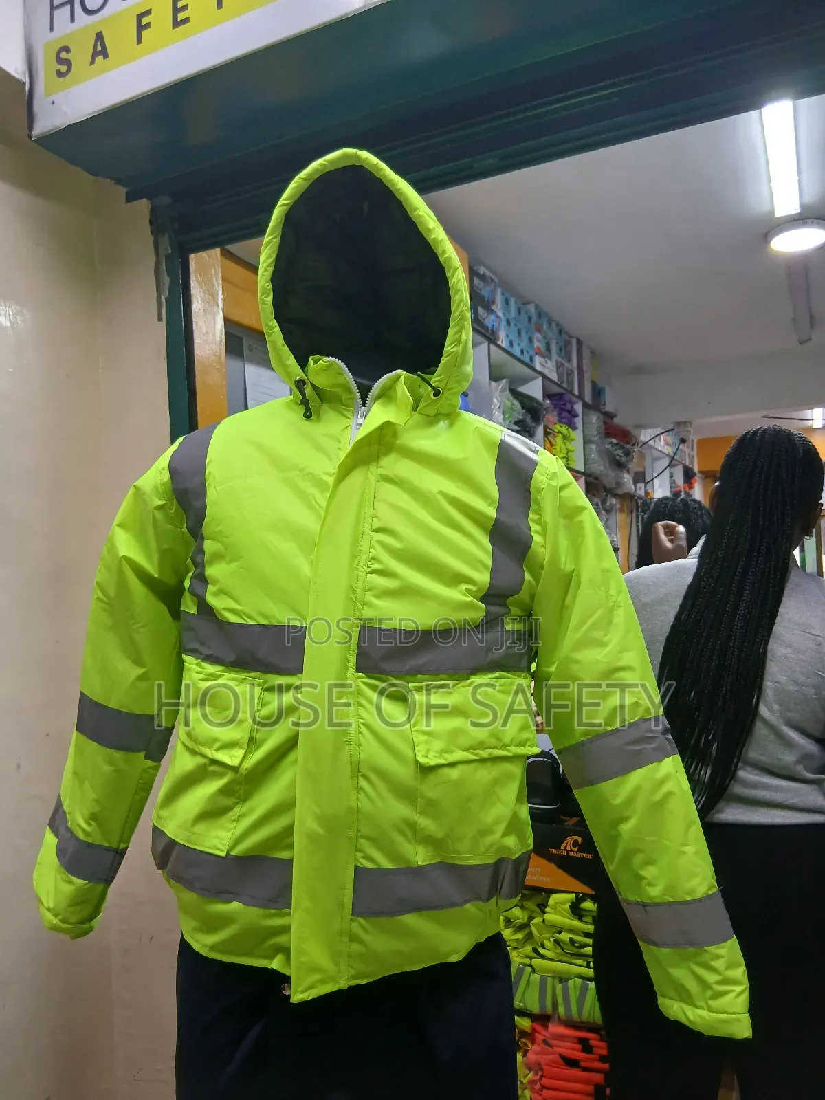 Rider Jacket With Long Connection Zippers