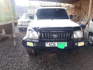 Toyota Land Cruiser PRADO 2003 White