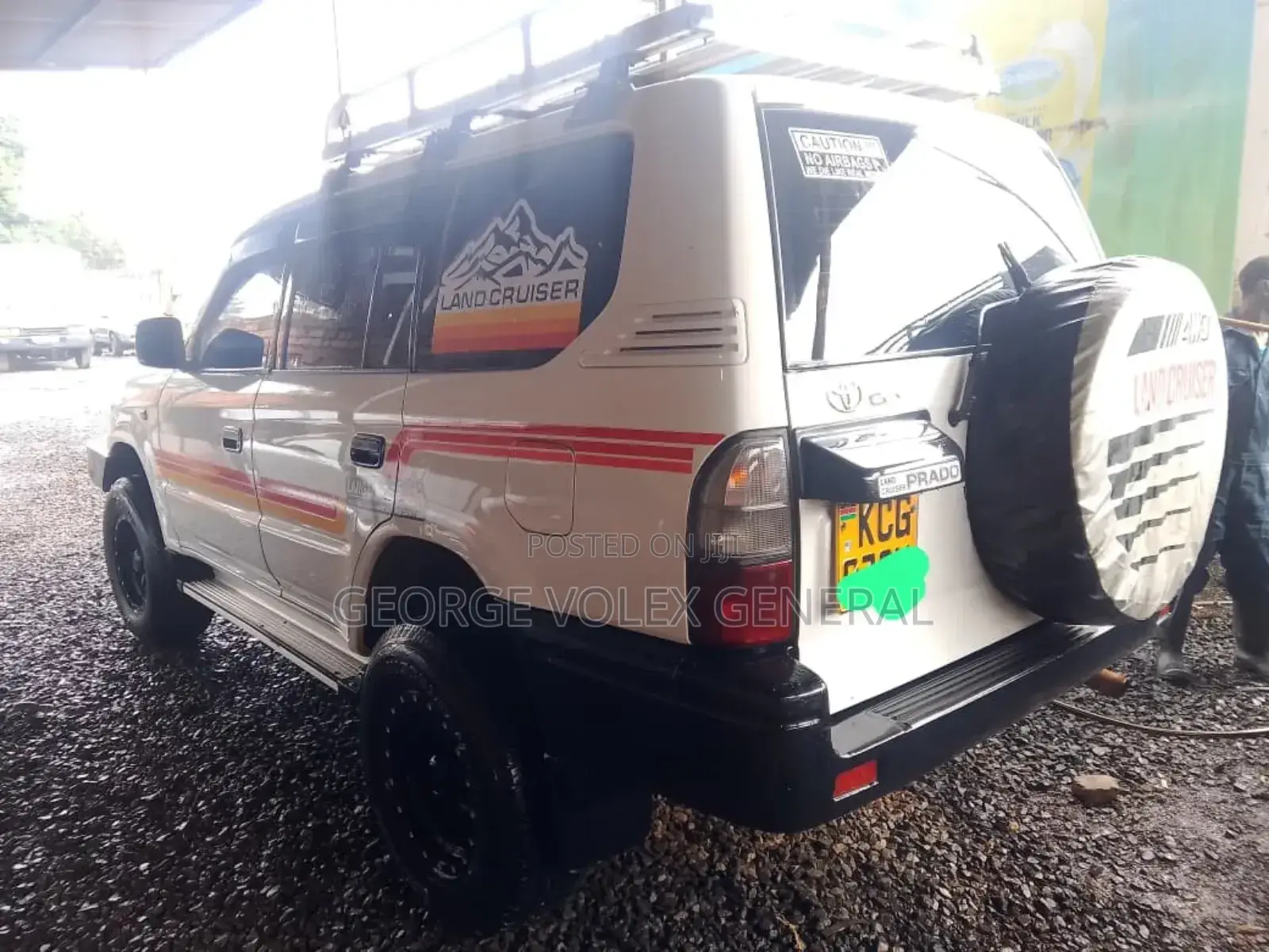 Toyota Land Cruiser PRADO 2003 White