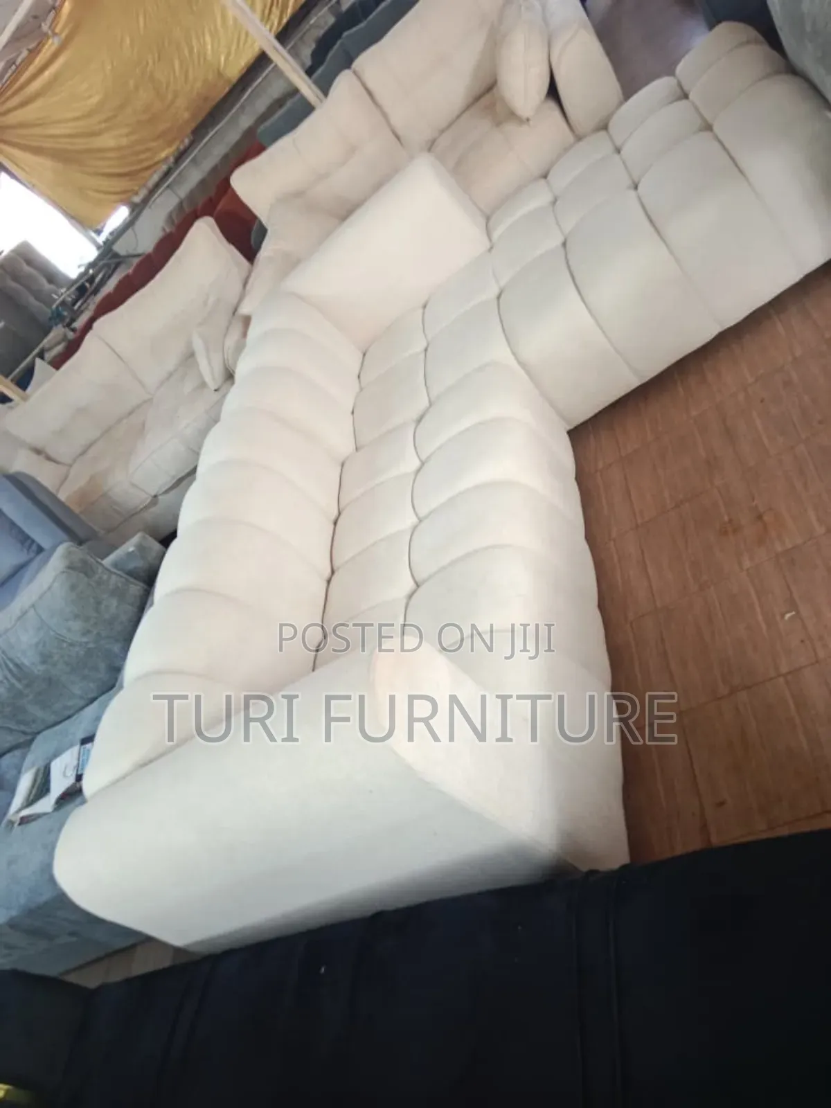 Bubble Sofa With Spring