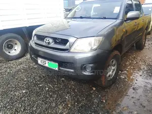 Toyota Hilux 2.7 VVT-i 4X4 SRX 2010 Gray