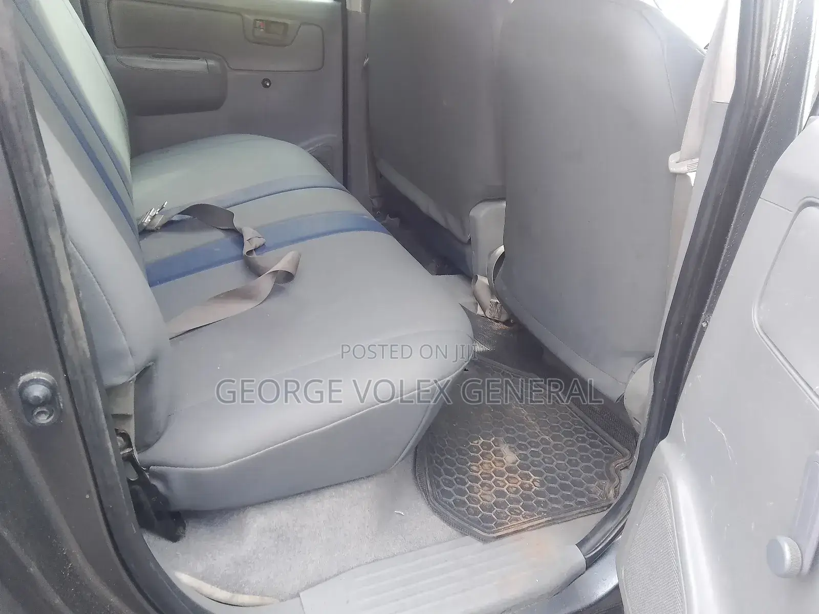 Toyota Hilux 2.7 VVT-i 4X4 SRX 2010 Gray