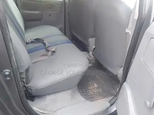 Toyota Hilux 2.7 VVT-i 4X4 SRX 2010 Gray