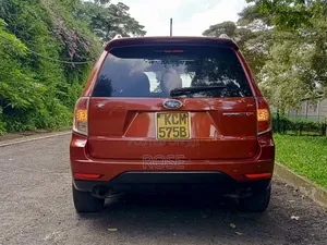 Subaru Forester 2010 Ivory