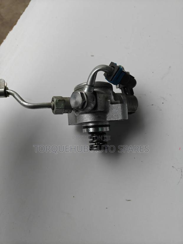 Mazda Demio High Pressure Pump - thumbnail 3