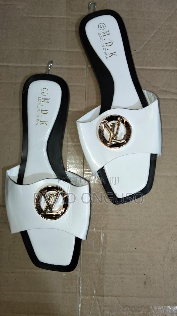 M D K Slides - thumbnail 3