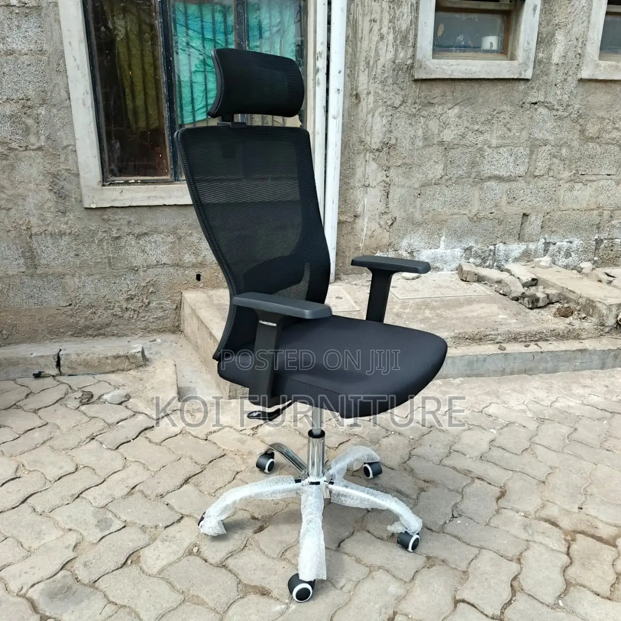 Office Chair : Ergonomic High Back Mesh Office Chair -Adjustable