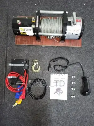 Industrial Grade 12000lb Electric Pulling Winch for Vehicle Recovery