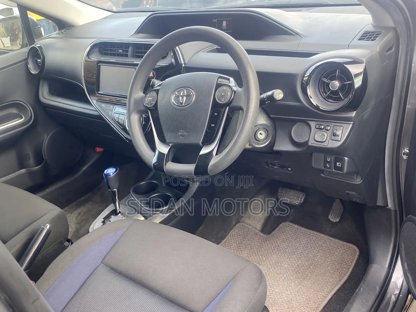 Toyota Aqua 2019 Gray