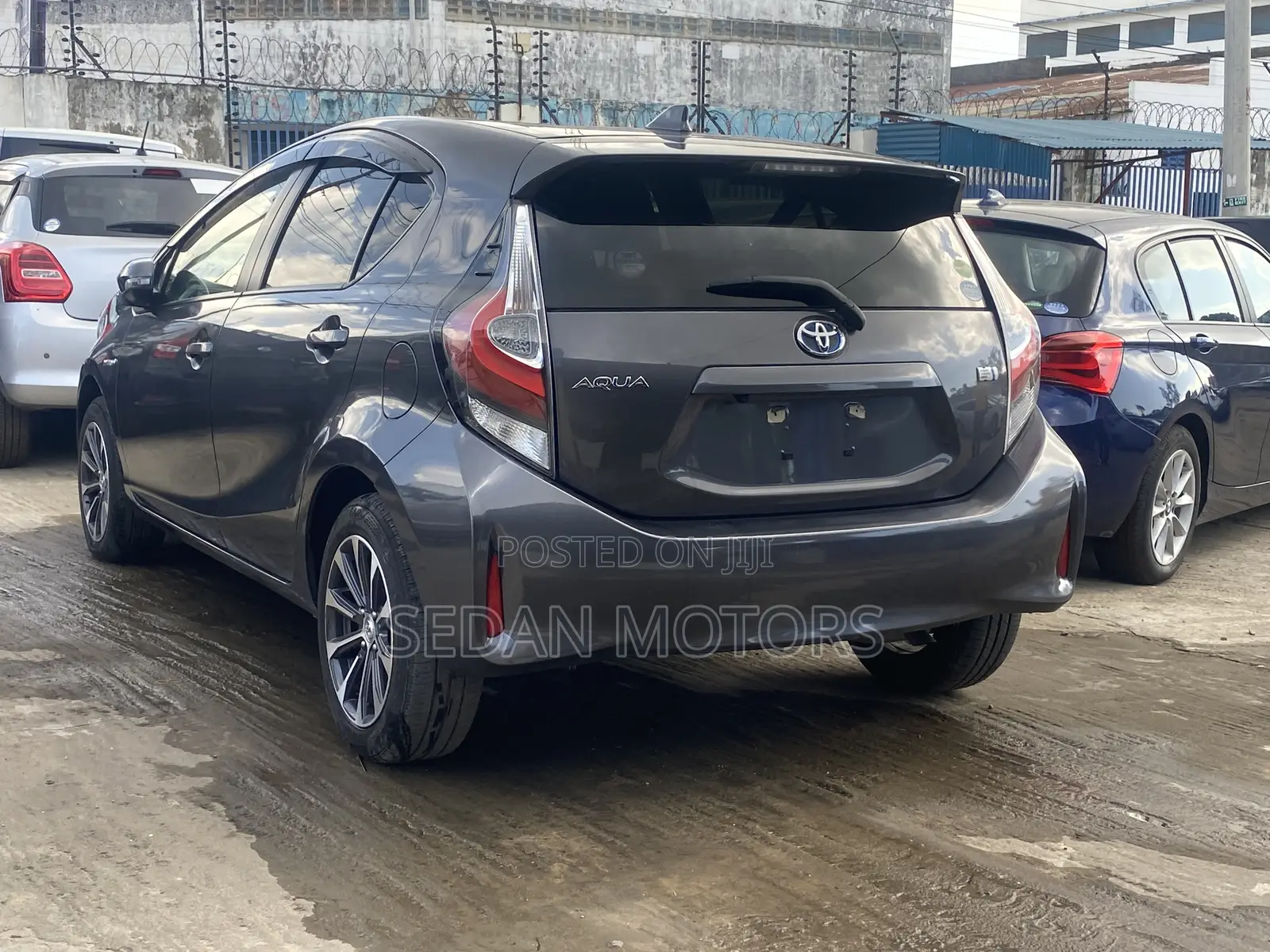 Toyota Aqua 2019 Gray