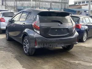 Toyota Aqua 2019 Gray