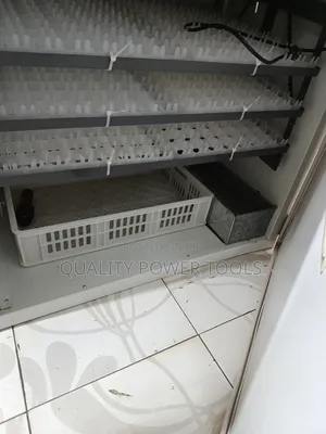 528 Automatic Egg Hatch