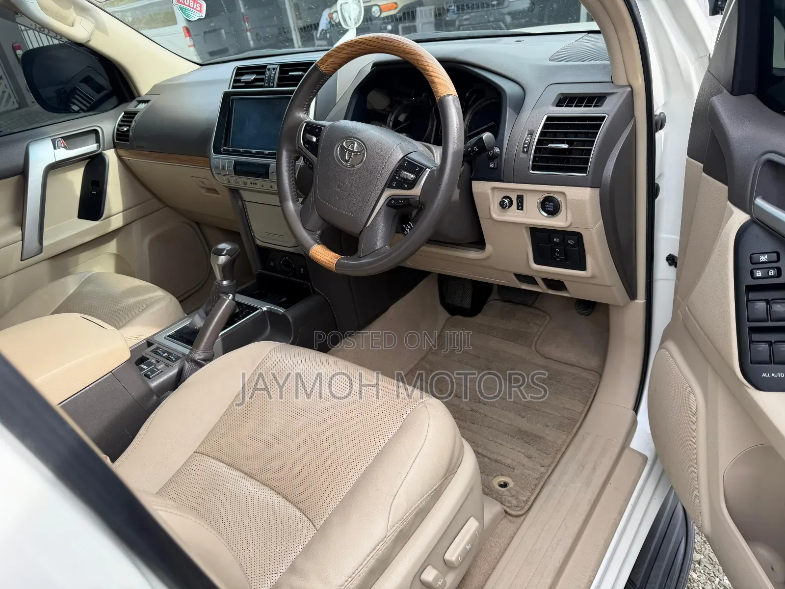 Toyota Land Cruiser Prado 2017