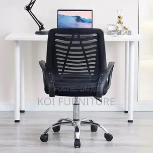 Office Chair : Medium Back Mesh Office Chair