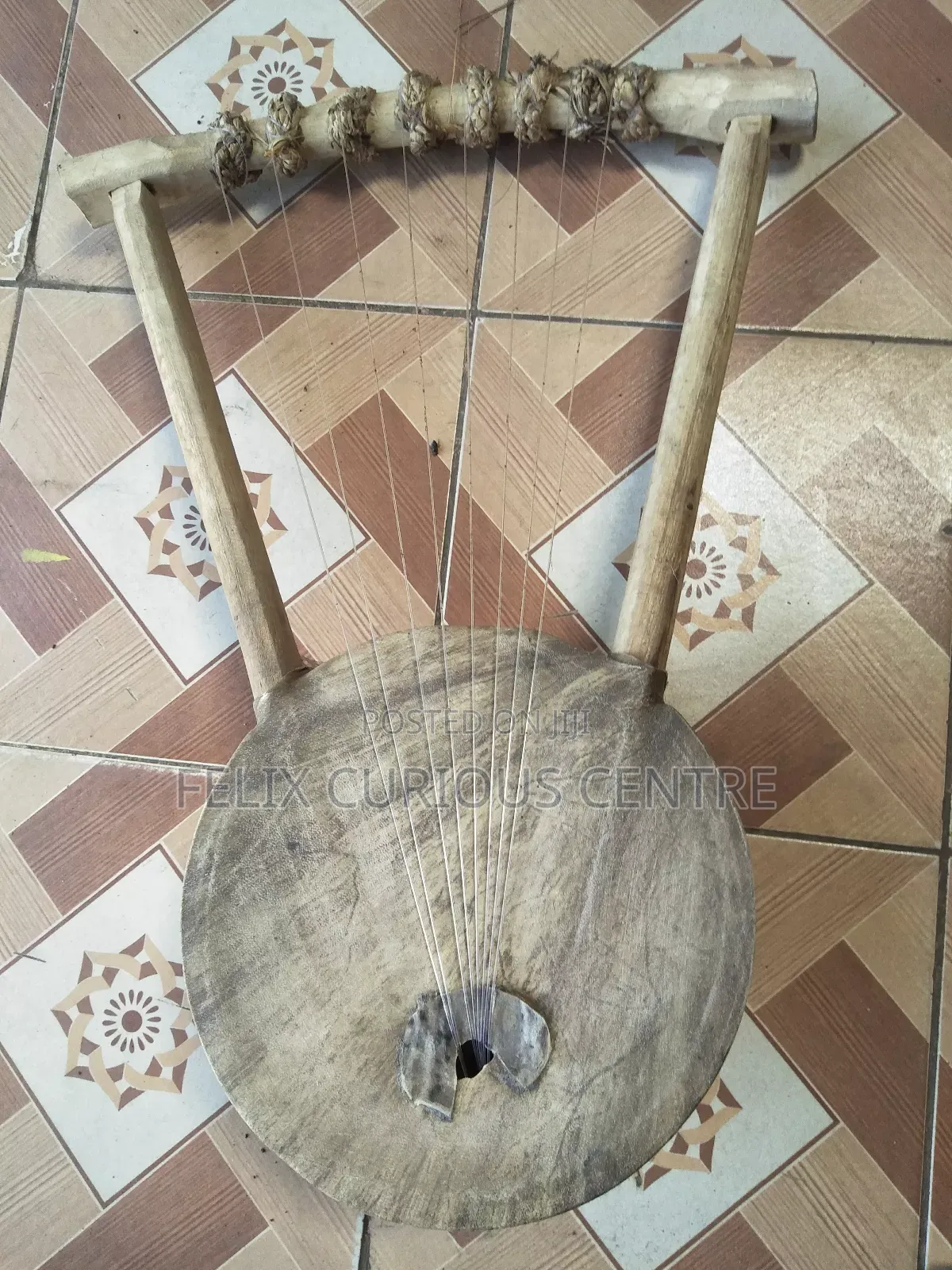 Nyatiti(Kamba Nane)