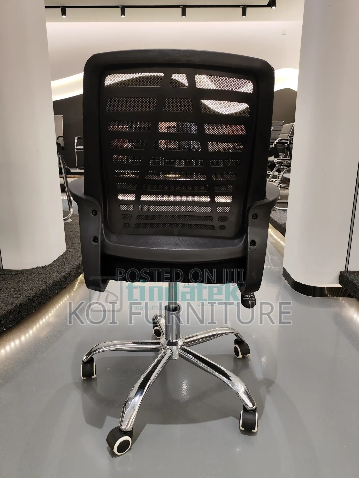 Office Chair : Medium Back Mesh Office Chair
