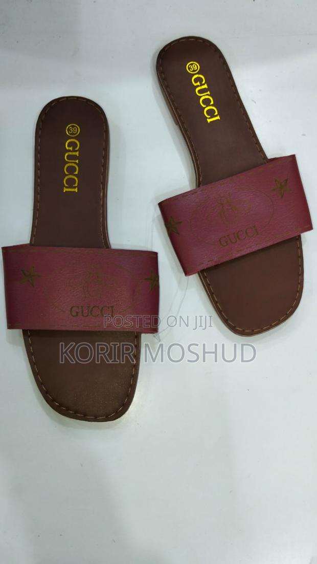 Gucci Slides for Ladies. - main view