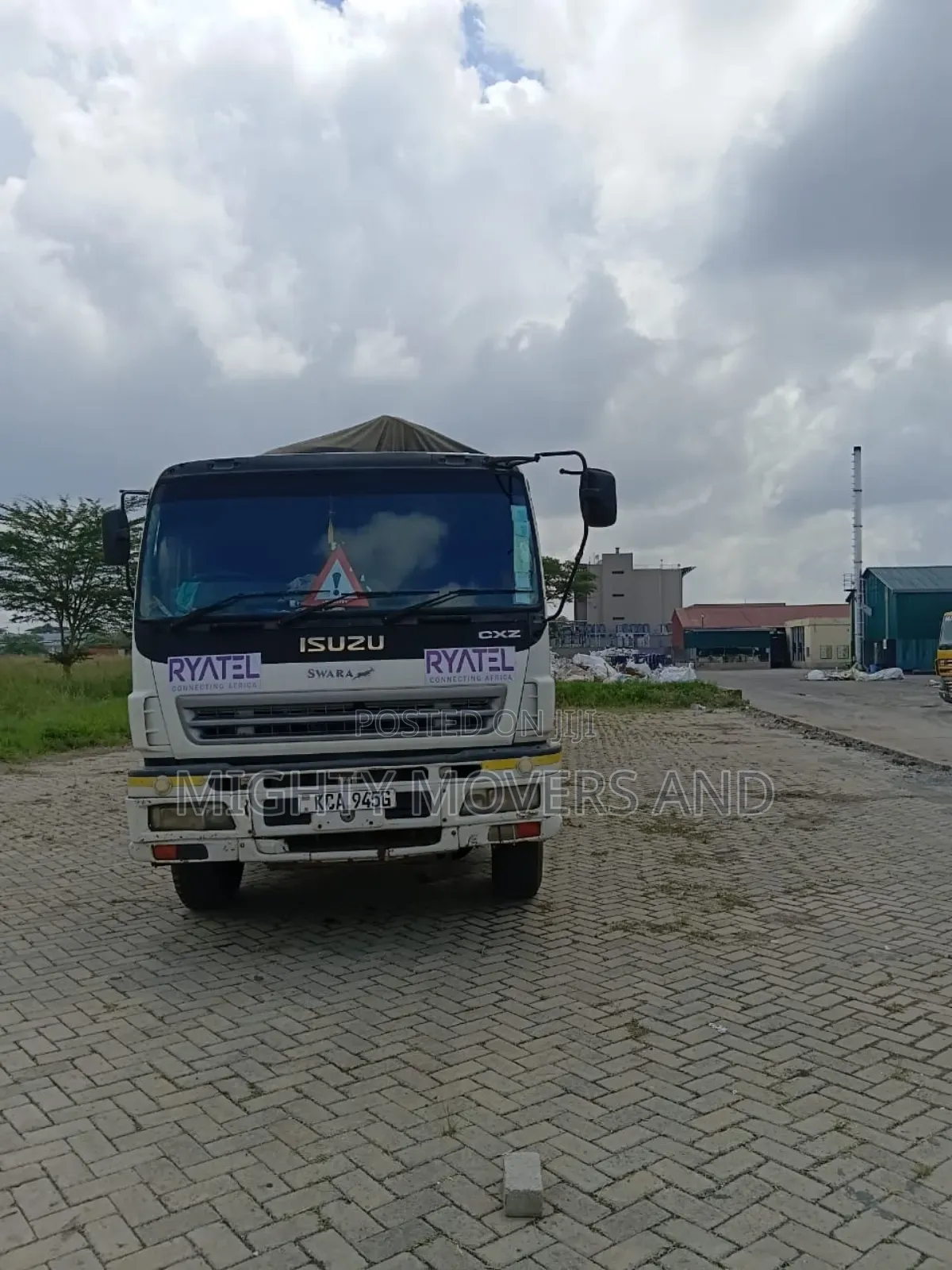 Highsided Trailers Are Available for Load Delivery and Logistics