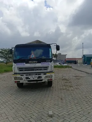 Highsided Trailers Are Available for Load Delivery and Logistics
