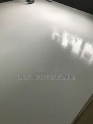 Smooth Self-Leveling Epoxy Coating