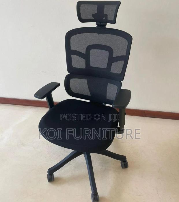 Office Chair : Ergonomic High-Back Mesh Office Chair - thumbnail 3