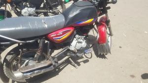 Bajaj Boxer 125 2020 Red - thumbnail 2