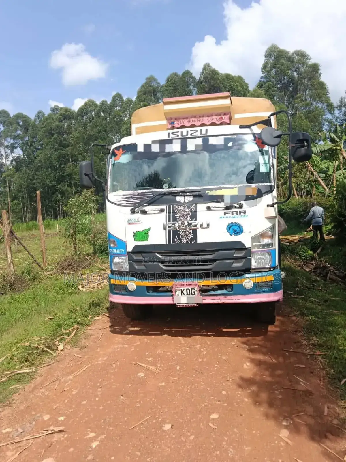 Transit Lorries for Intercountry Delivery Are All Inclusive