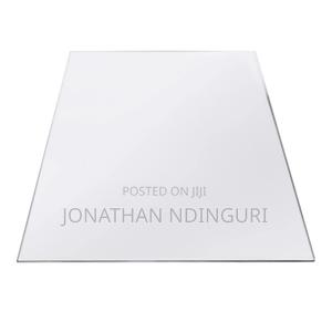 Impact-Resistant Solid Polycarbonate Panel - thumbnail 2