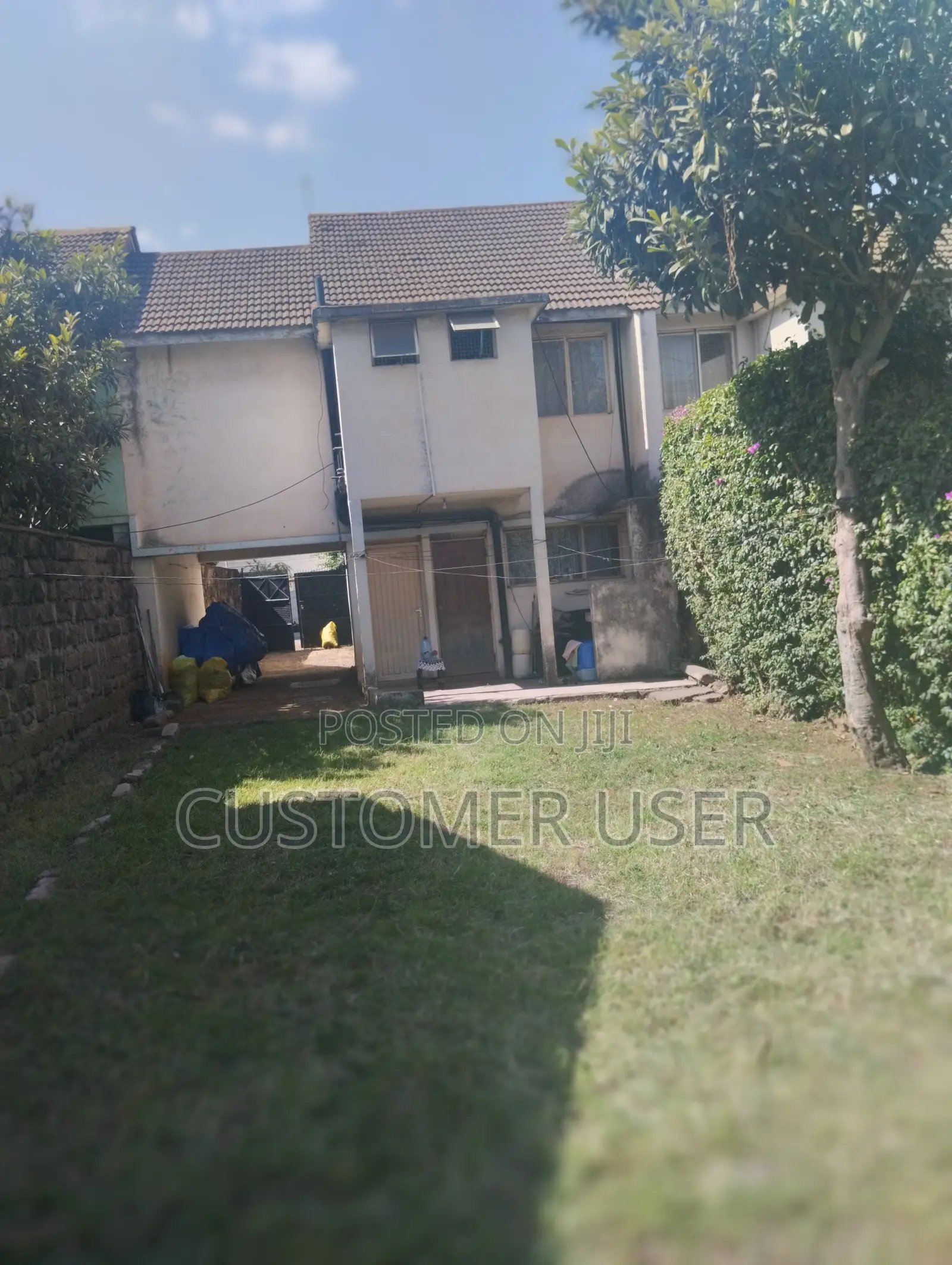 3bdrm Maisonette in Unite Estated, South C for sale