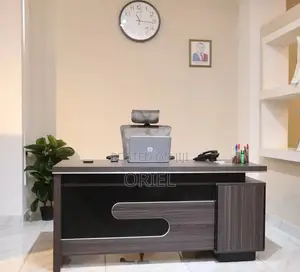 Office Desk : 1600mm Professional Executive L-Shaped Office Desk