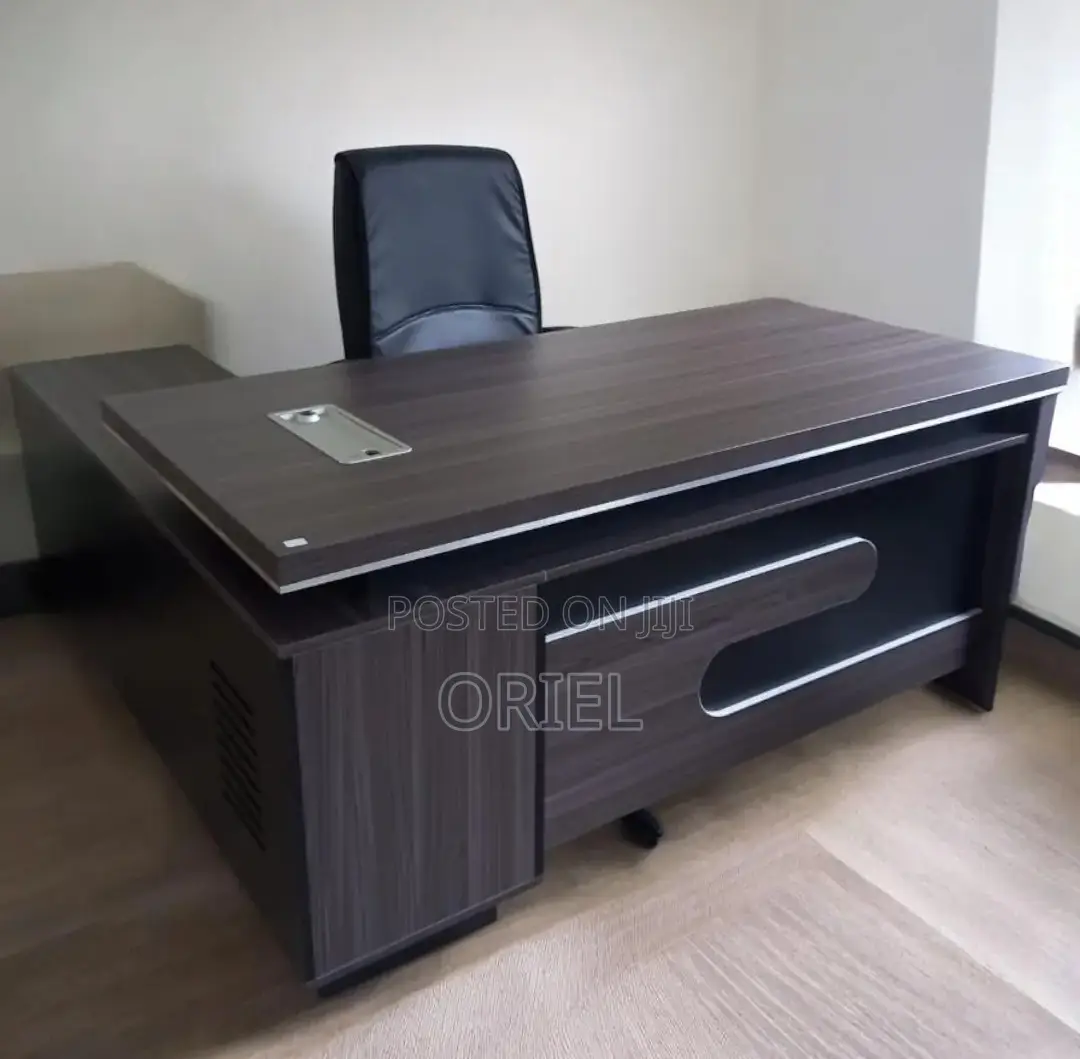 Office Desk : 1600mm Professional Executive L-Shaped Office Desk