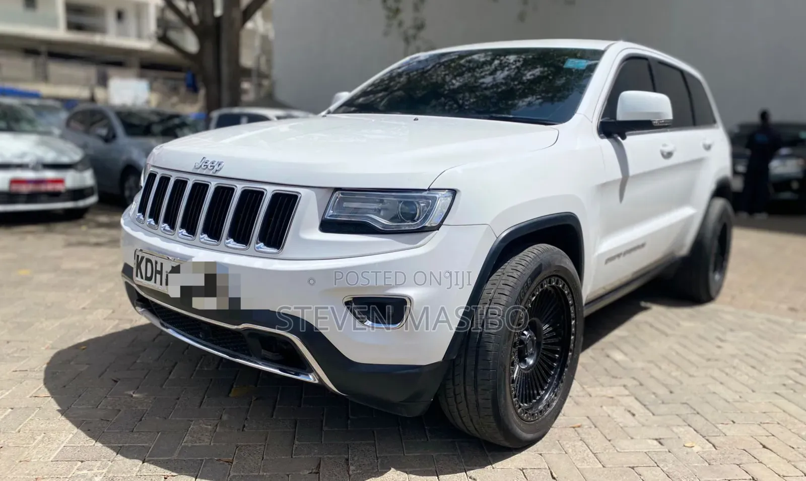 Jeep Grand Cherokee Laredo 4dr 4x4 2016 White