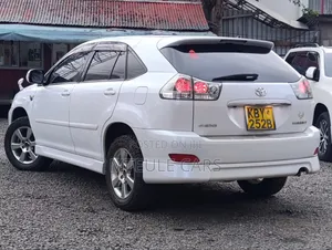 Toyota Harrier 2007 White