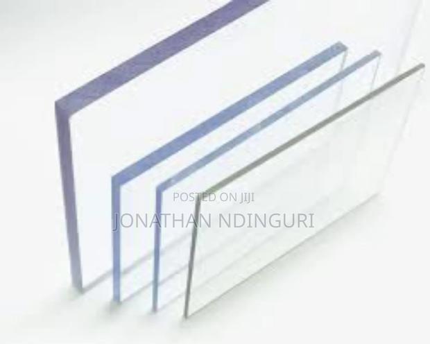 Professional Grade Solid Polycarbonate Board