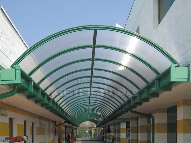 Uv-Protected Hollow Polycarbonate Sheet