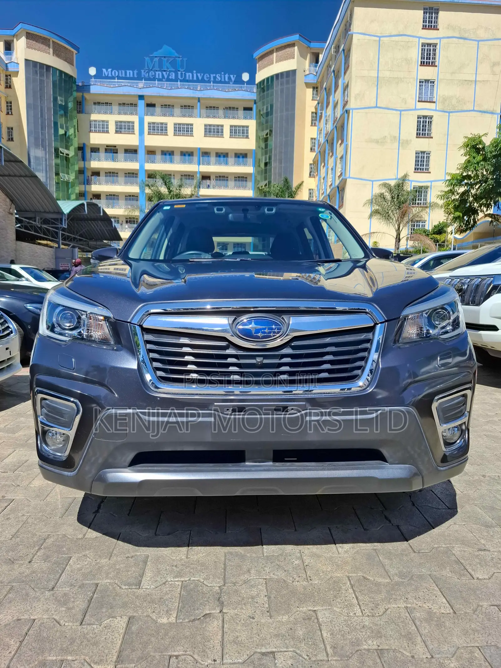 Subaru Forester 2019 Gray