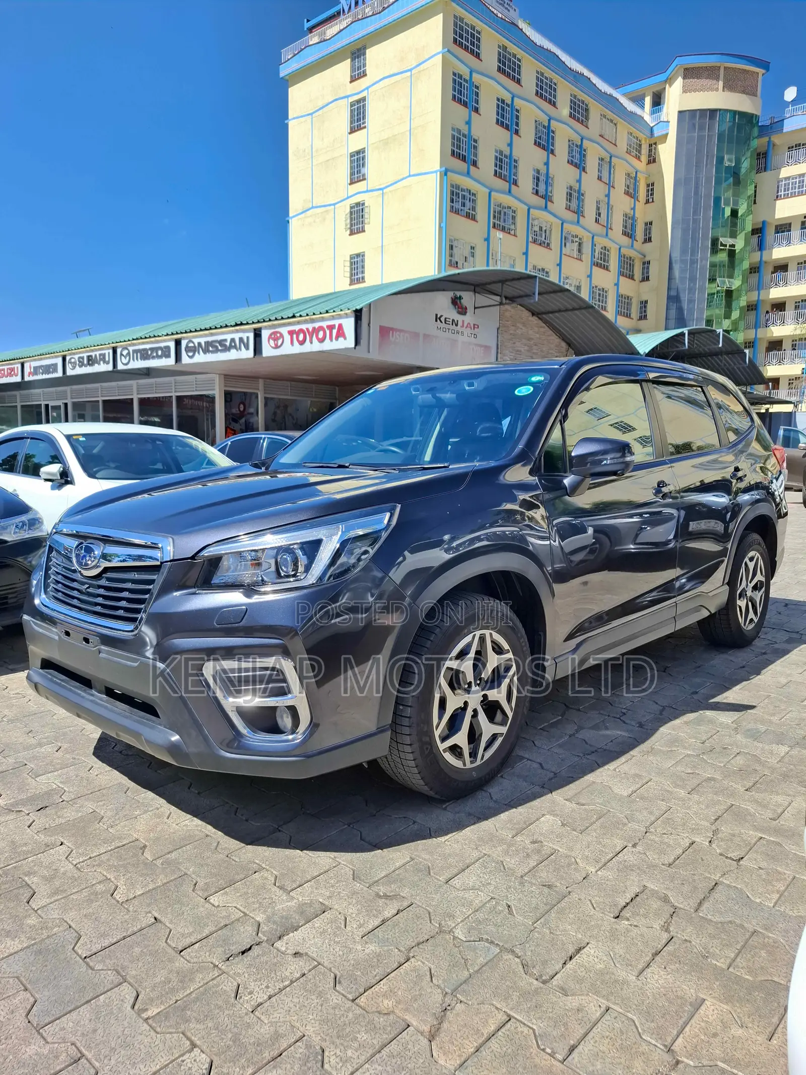 Subaru Forester 2019 Gray