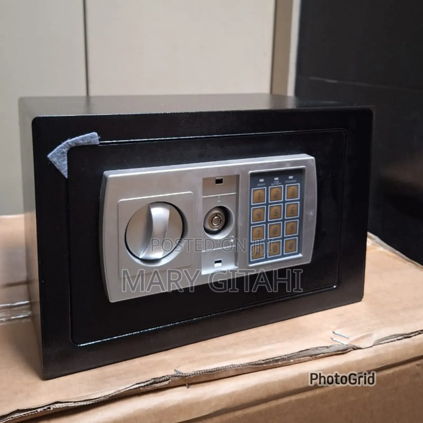 Safe Box Size*31*20*20
