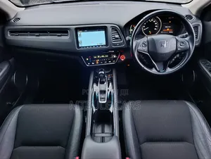 Honda Vezel 2019 Blue