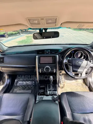 Toyota Mark X 2015 Gray