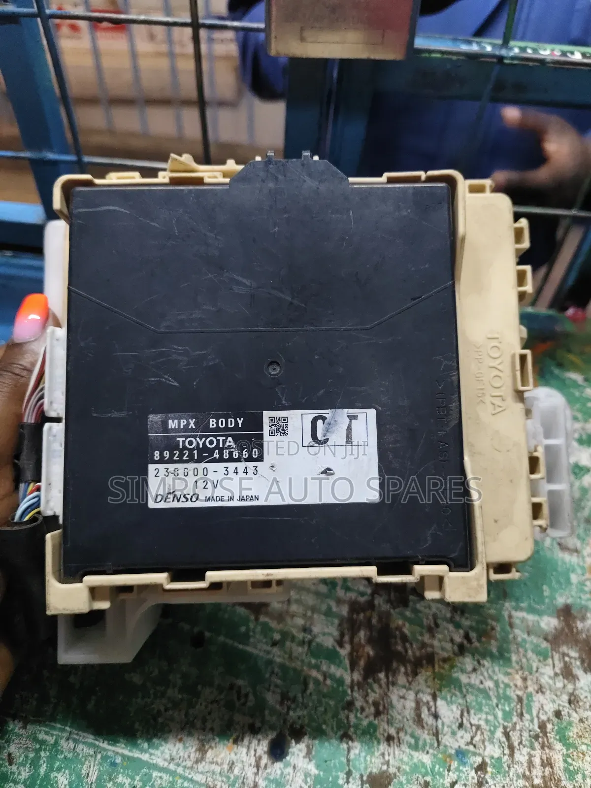 Toyota Harrier 205-2018bcm/Fusebox.