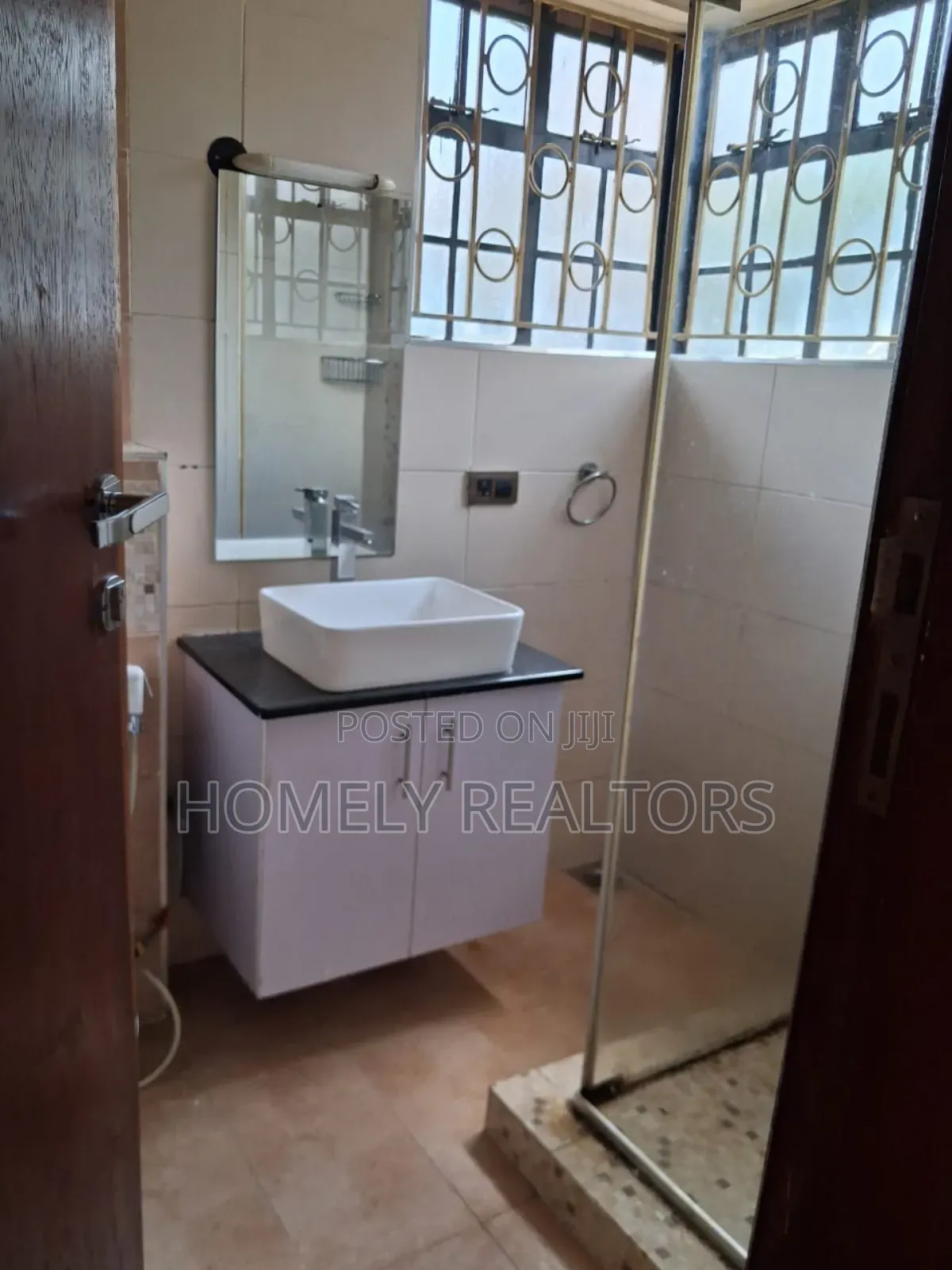 4bdrm Maisonette in Nairobi, Karen for rent