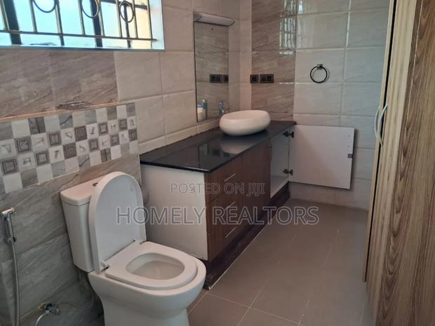 4bdrm Maisonette in Nairobi, Karen for rent - thumbnail 17