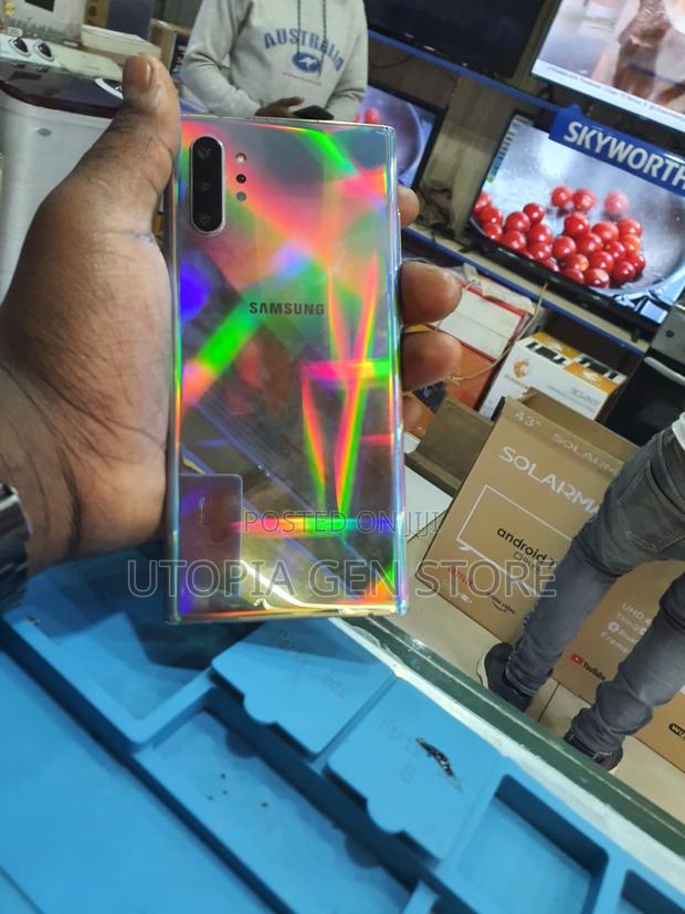 Samsung Galaxy Note 10 Plus 256 GB - main view