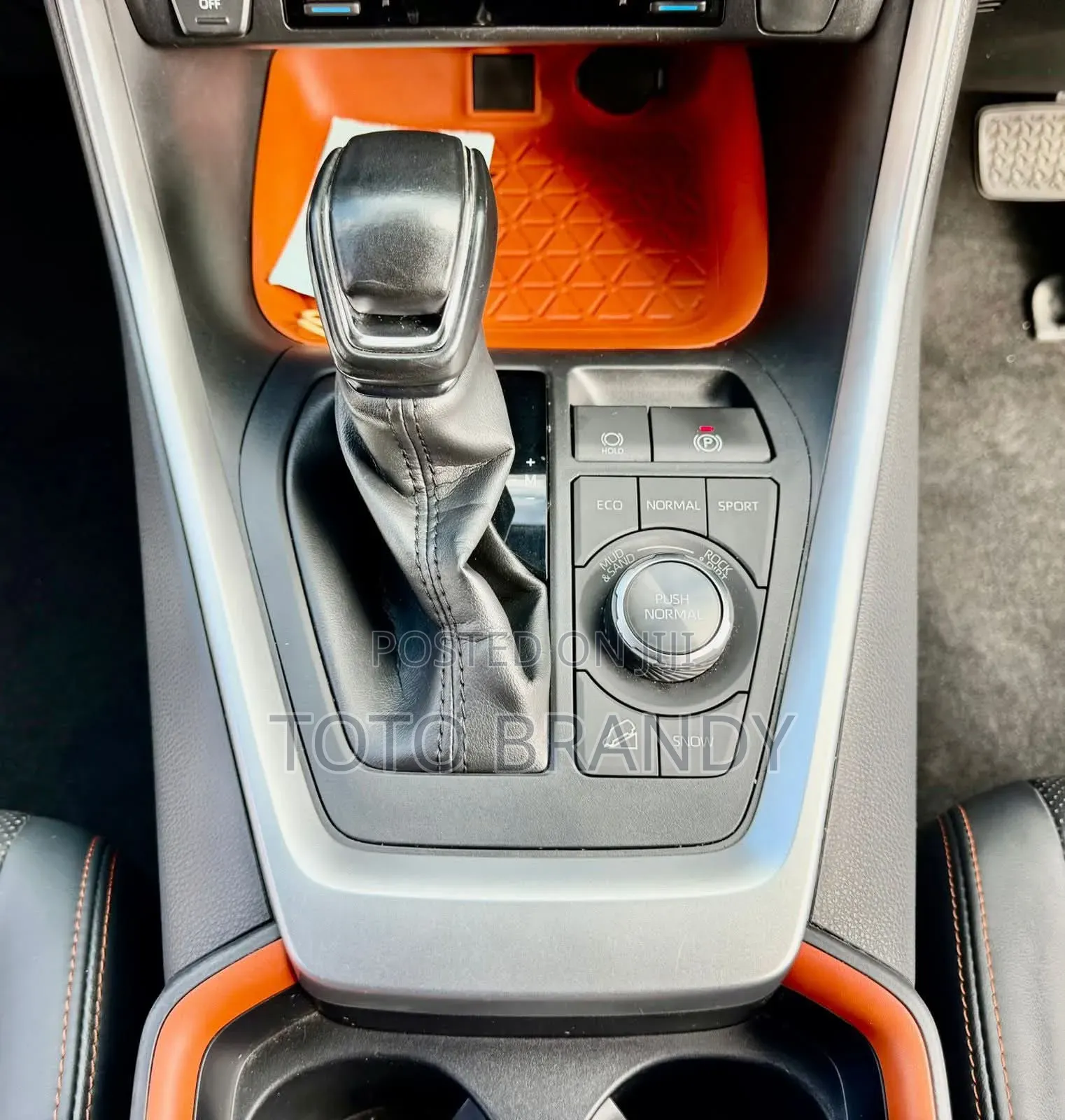 Toyota RAV4 Adventure 2019 Green