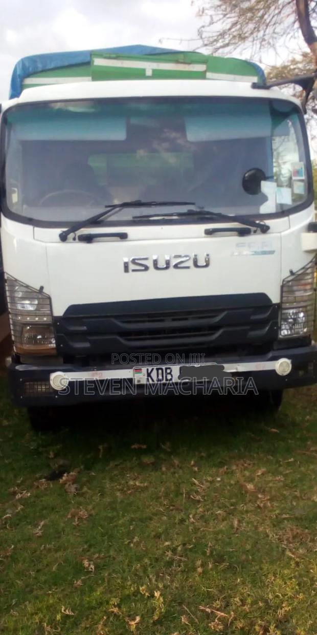 Isuzu FRR 90. Slay Queen - thumbnail 3