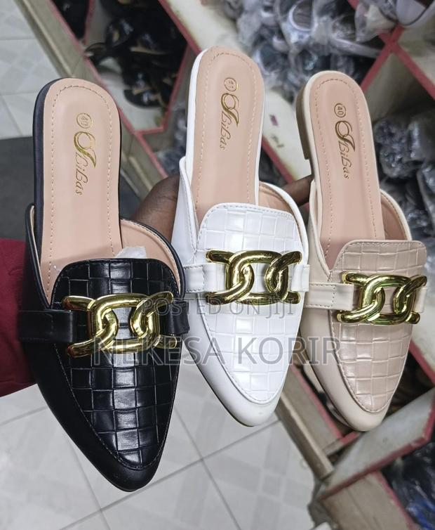 Official Shoes for Ladies - thumbnail 3