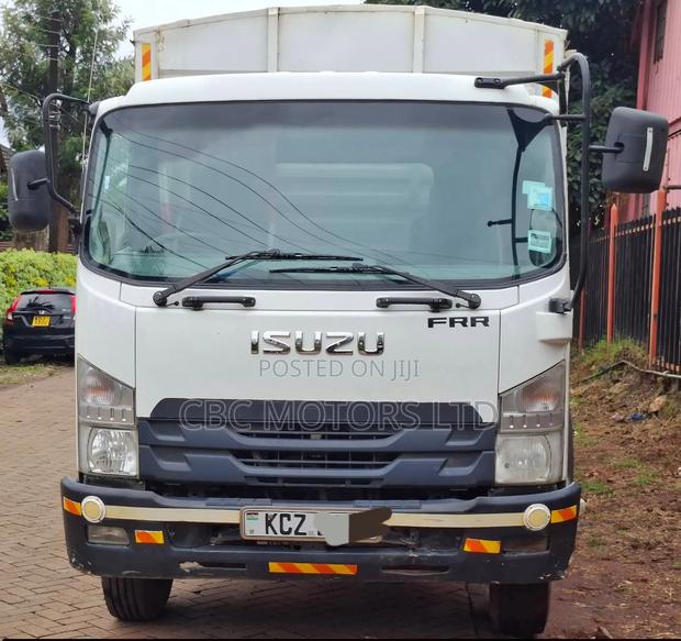 Isuzu FRR 2020 White