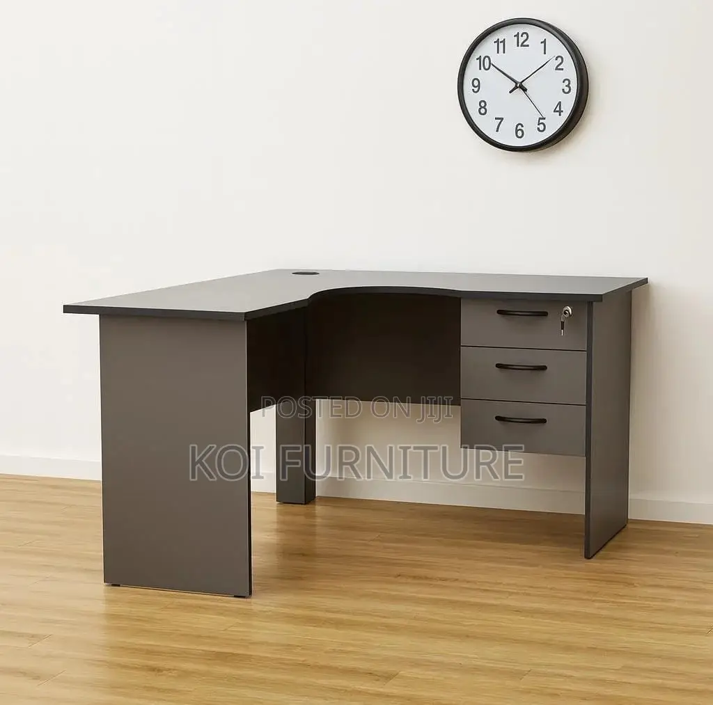 Office Desk : 140cm Generic Curved Study Desk